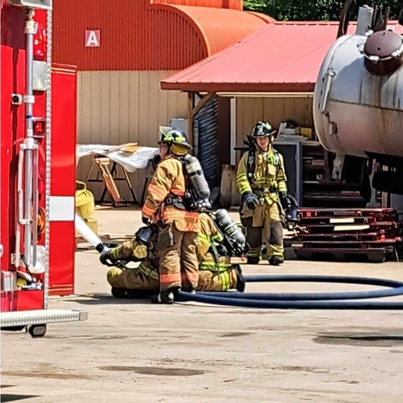 Meet your Posher, Charlotte - Picture 3 of 3